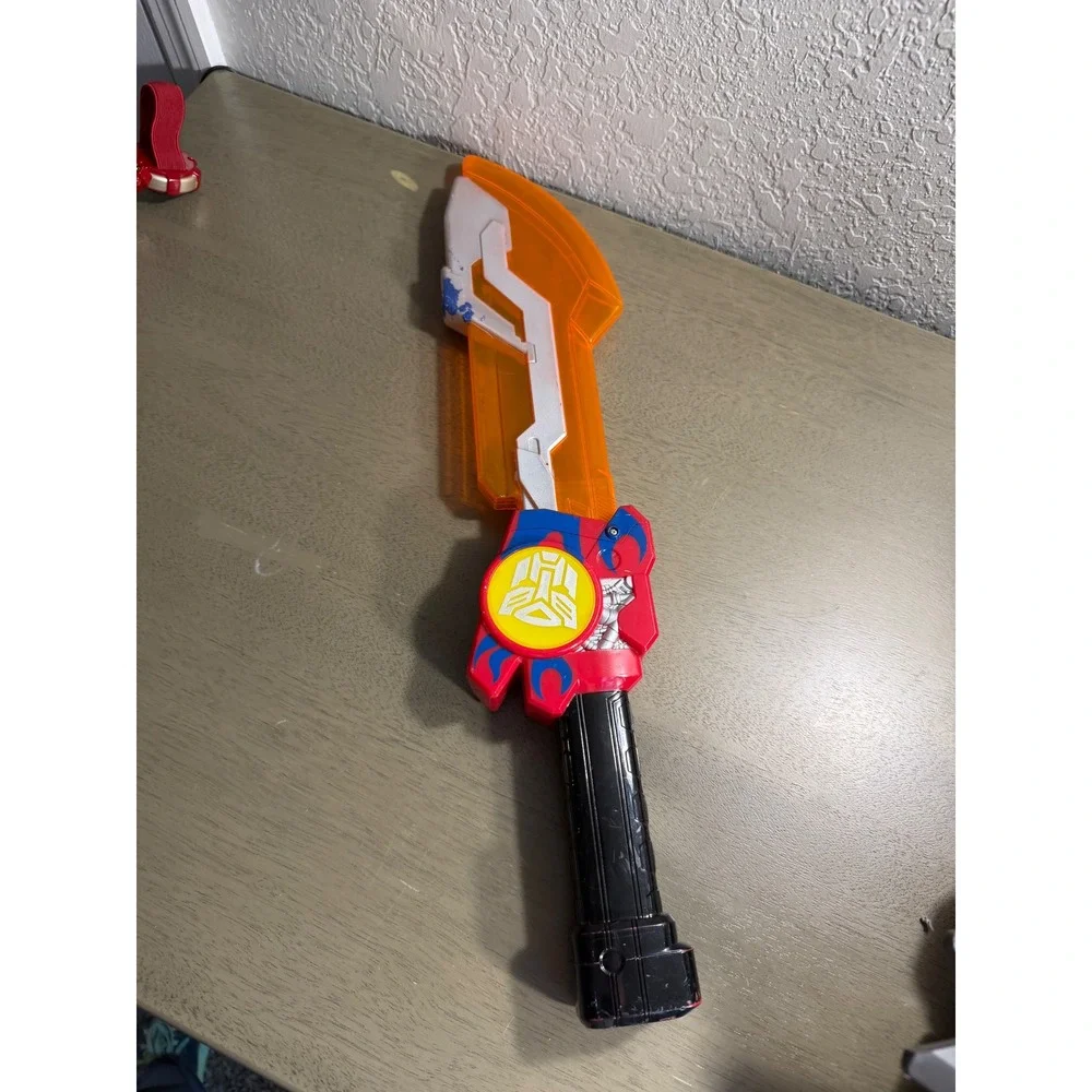 2009 Hasbro Transformers Optimus Prime Cyber Sword Glowing Light Sound Autobots